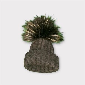 Cozy Knit Pom-Pom Beanie for Kids - Gray